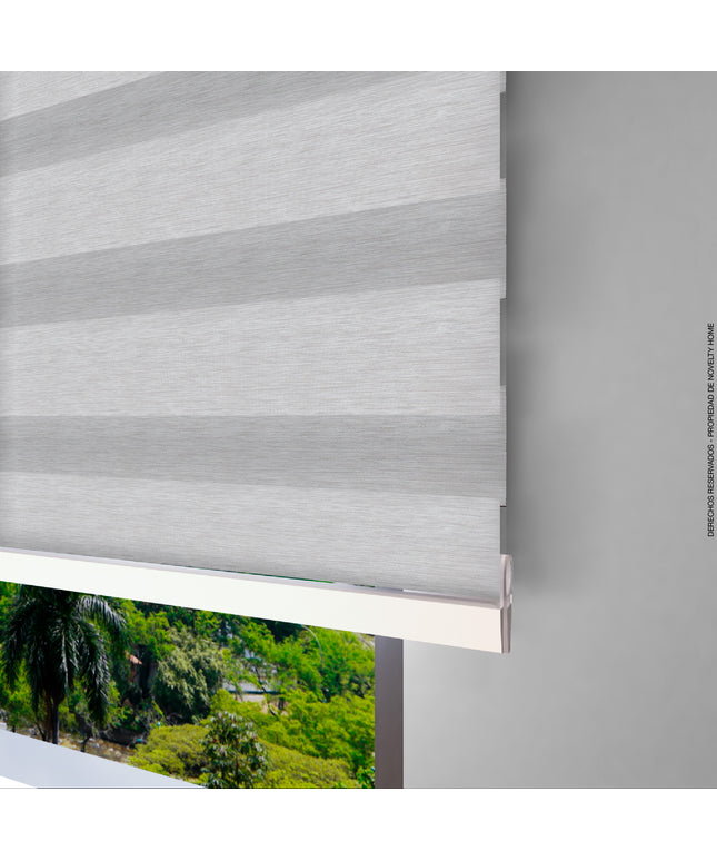 Cortina Sheer Elegance Efecto Blackout Bugan Gris Claro
